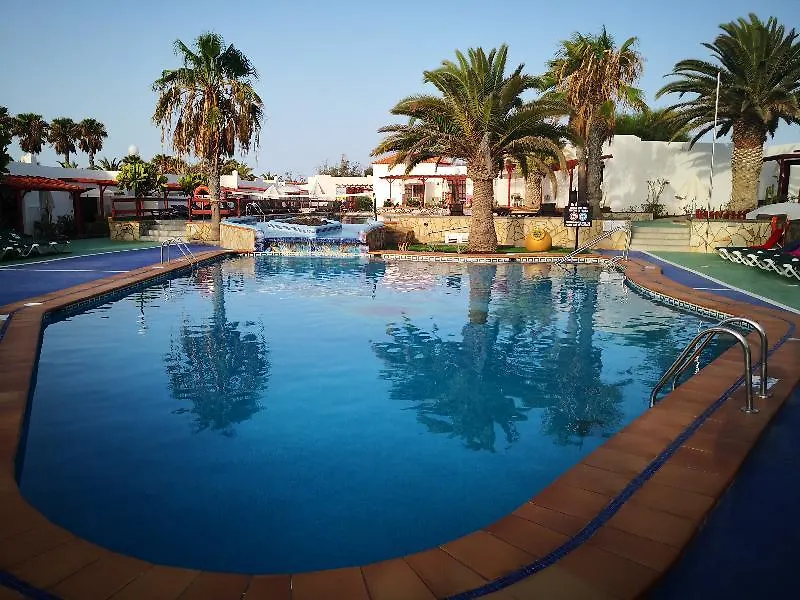 Bungalows Castillo Beach Caleta De Fuste 2*,