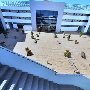 Iberflat Vega De Triana Apartmán Camas