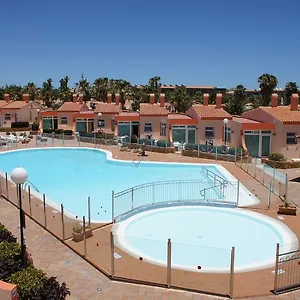 2* Holiday park Castillo Playa